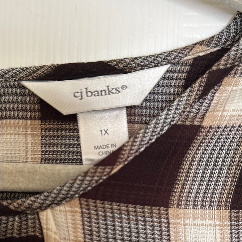 CJ Banks Black and White Boxy Long Sleeve Blouse - Picture 2 of 7